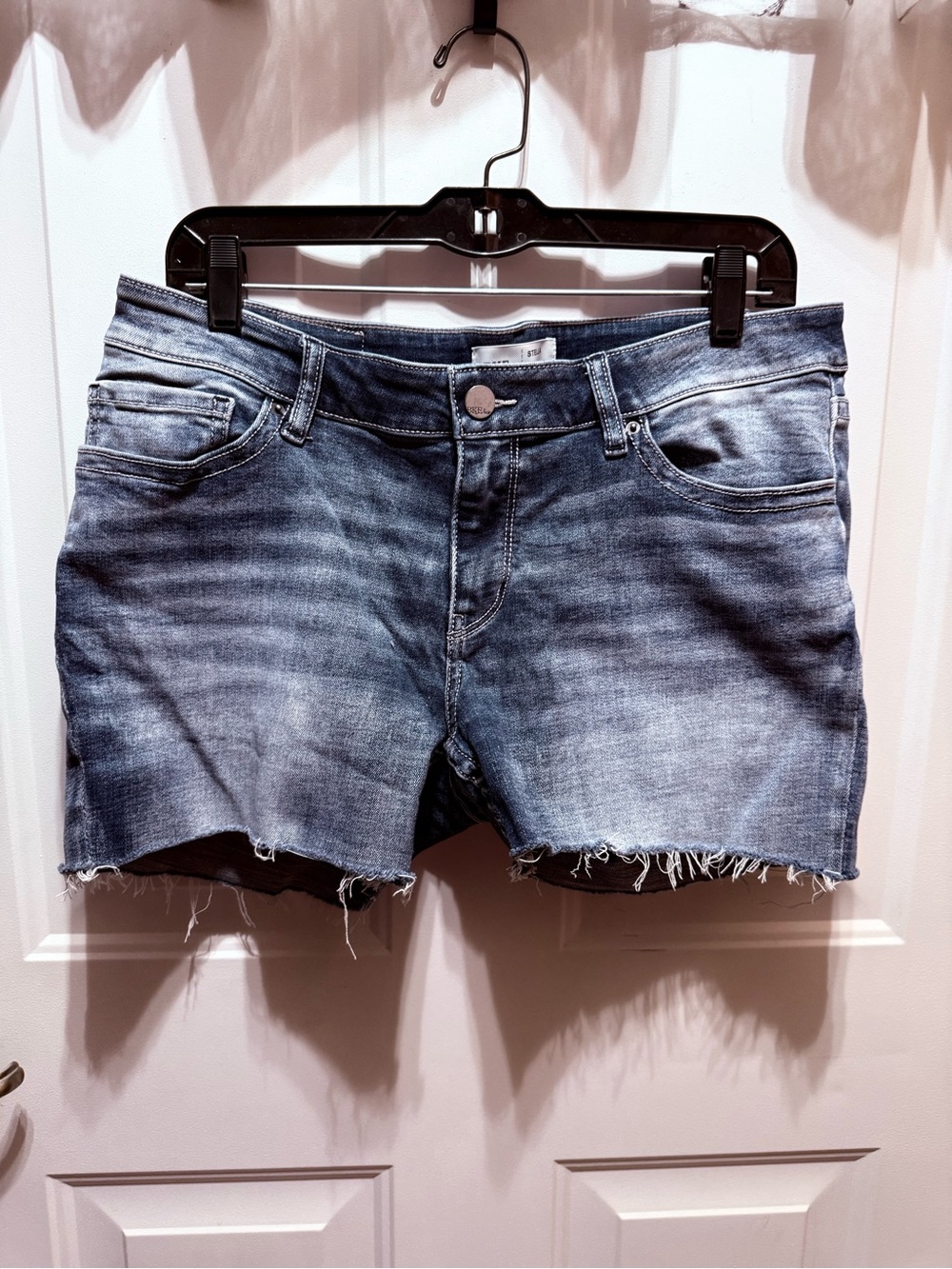 BKE Women's Light Blue Distressed Denim Cutoff Shorts